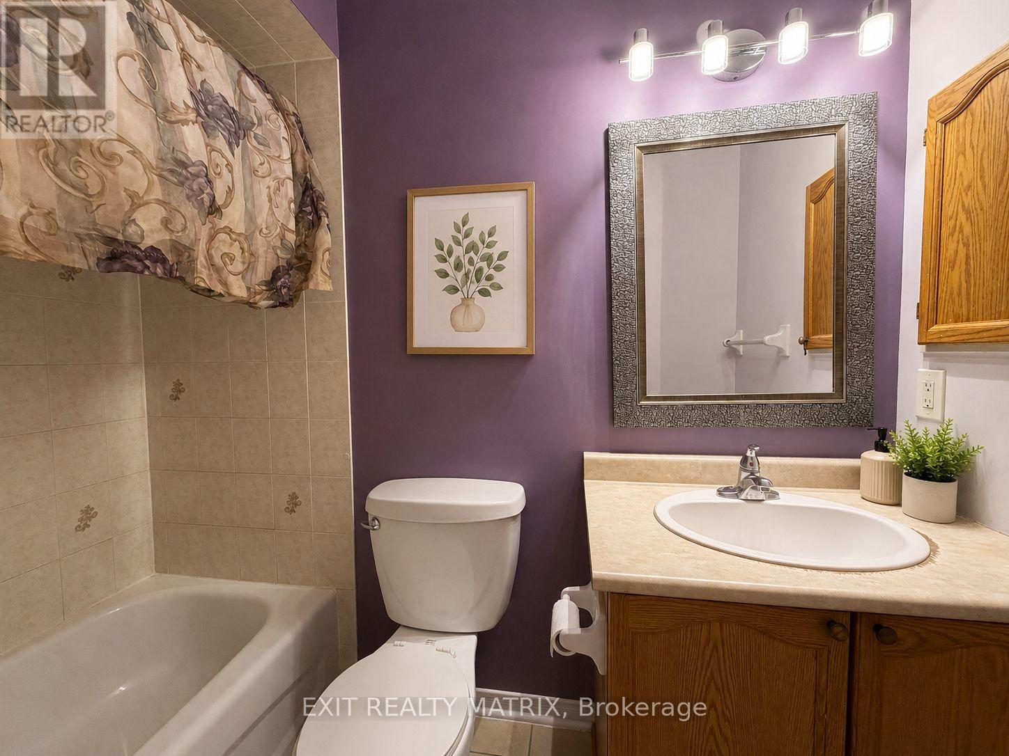35 Binbury Way, Ottawa, Ontario K1T 4C2 - Photo 10 - X13479610