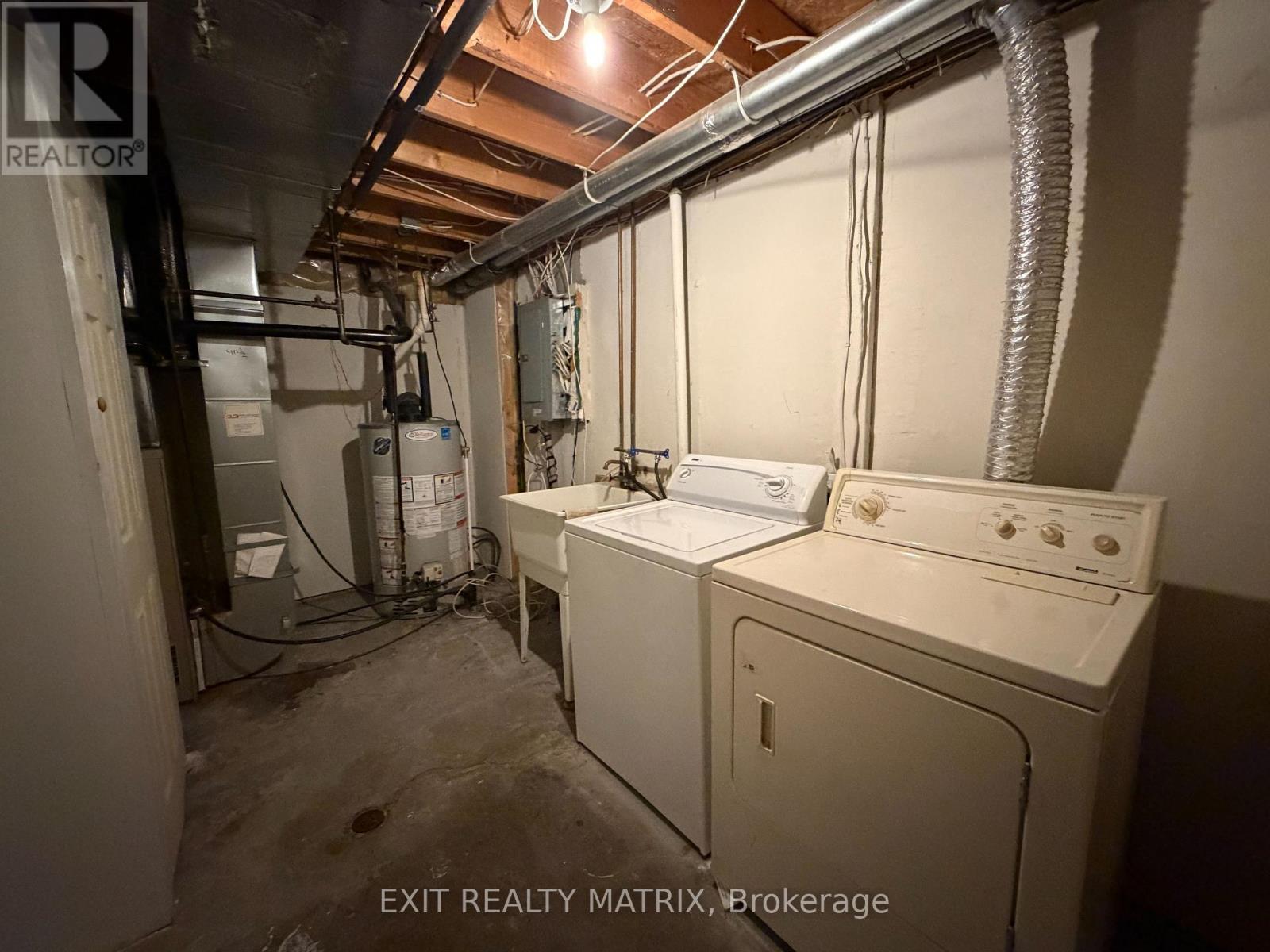 35 Binbury Way, Ottawa, Ontario K1T 4C2 - Photo 14 - X13479610