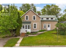 8 GRANT STREET, Perth, Ontario