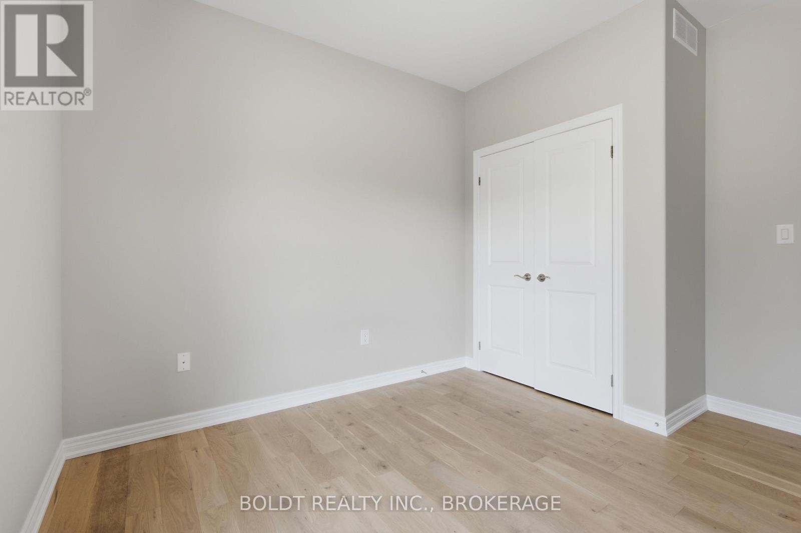 6 - 7138 Parsa Street, Niagara Falls, Ontario  L2H 3W1 - Photo 14 - X13479742