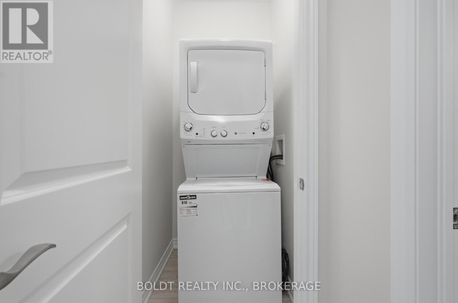 6 - 7138 Parsa Street, Niagara Falls, Ontario  L2H 3W1 - Photo 18 - X13479742
