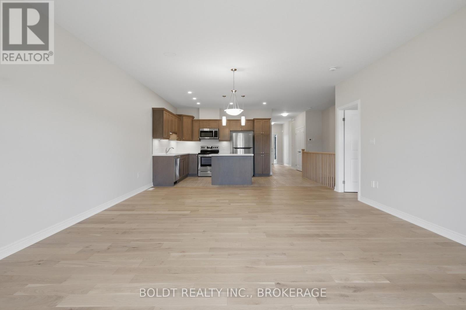 6 - 7138 Parsa Street, Niagara Falls, Ontario  L2H 3W1 - Photo 7 - X13479742