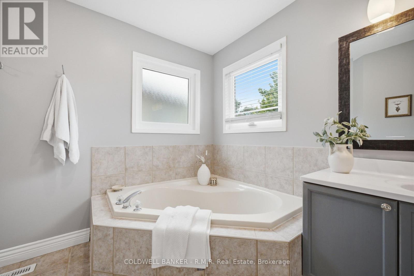 6 Merchants Avenue, Whitby, Ontario  L1P 1S1 - Photo 23 - E13479568