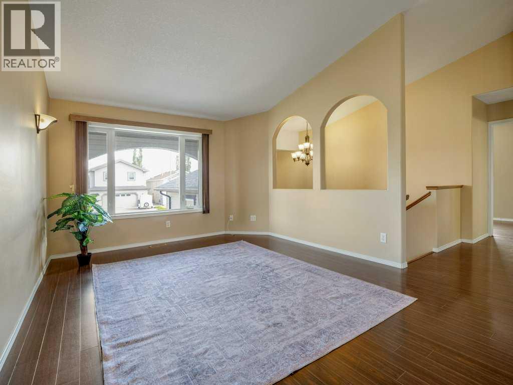 727 Aberdeen Crescent W, Lethbridge, Alberta  T1J 5B2 - Photo 10 - A2321555