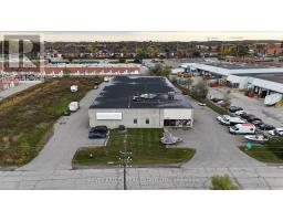 589 STEVEN COURT, Newmarket, Ontario