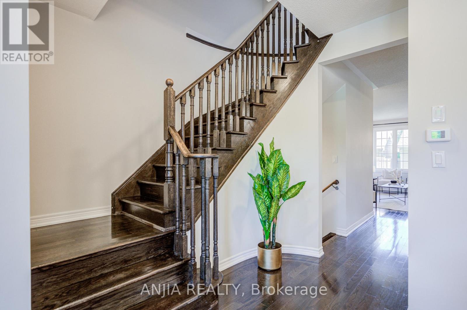 110 Betty Roman Boulevard, Markham, Ontario  L6C 0C8 - Photo 7 - N13448948