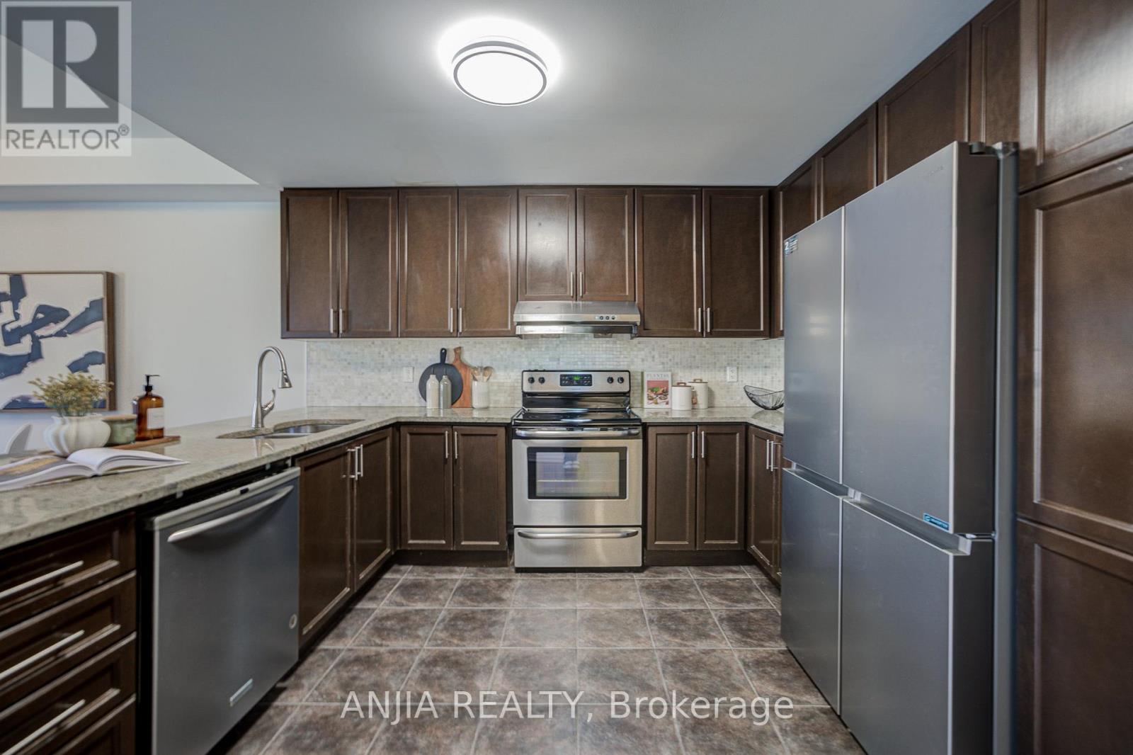 110 Betty Roman Boulevard, Markham, Ontario  L6C 0C8 - Photo 9 - N13448948