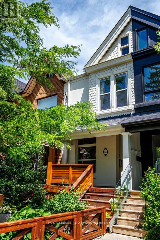477 ROXTON ROAD, Toronto, Ontario