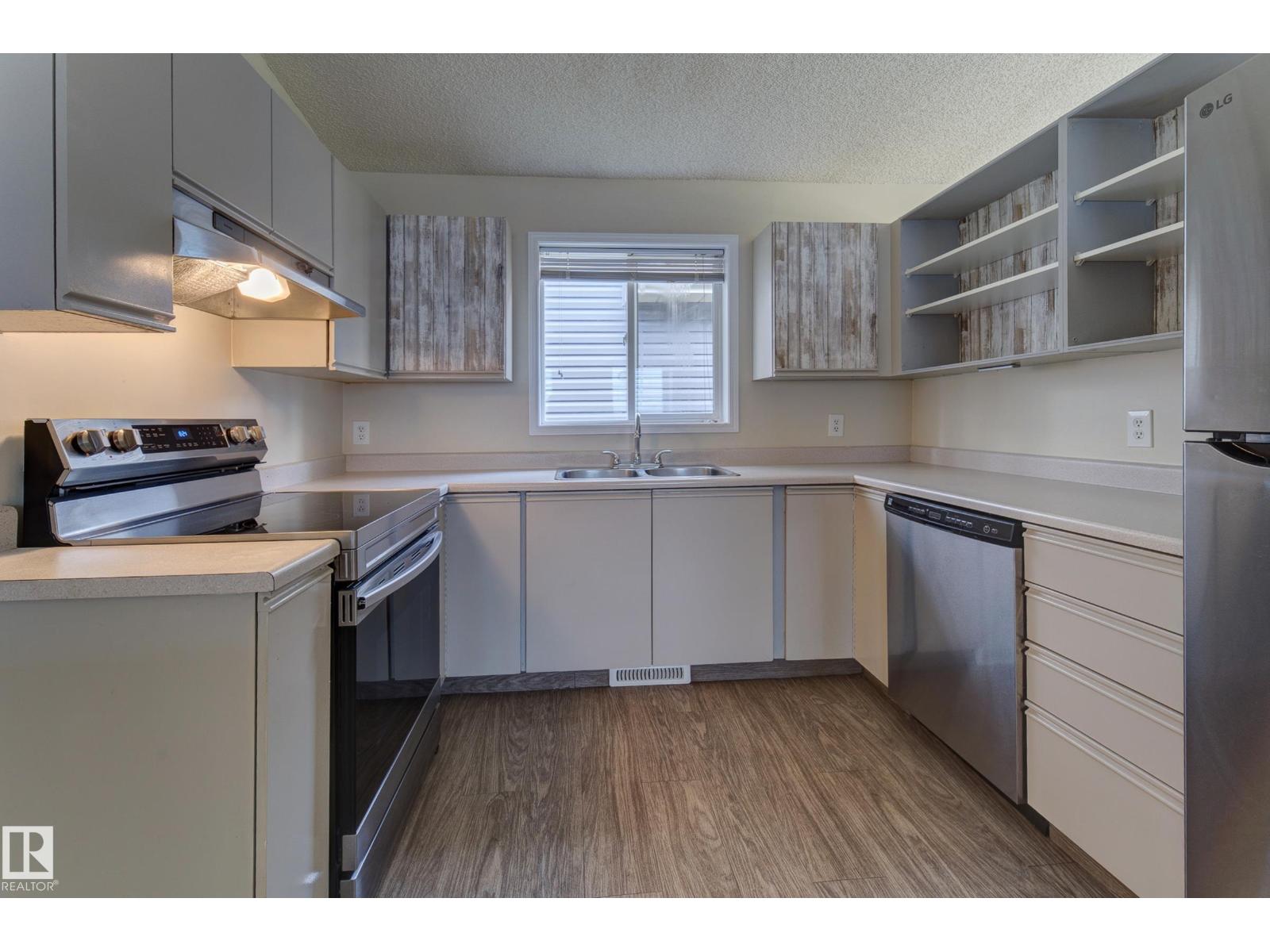 1523 Jarvis Cr NW, Edmonton, Alberta  T6L 6S4 - Photo 9 - E4495213
