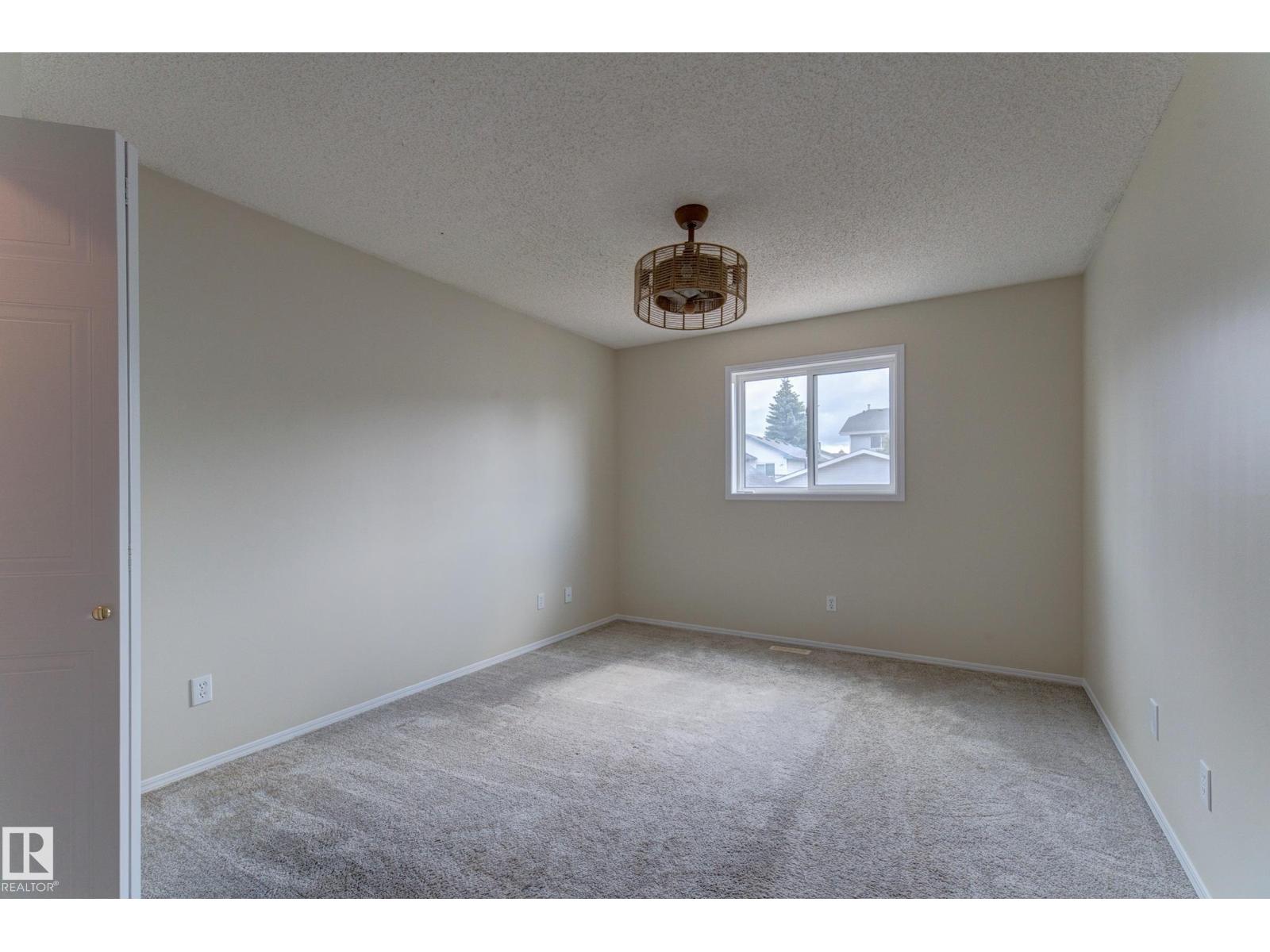 1523 Jarvis Cr NW, Edmonton, Alberta  T6L 6S4 - Photo 18 - E4495213