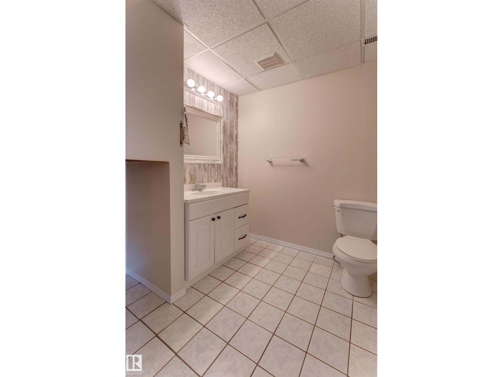 1523 Jarvis Cr NW, Edmonton, Alberta  T6L 6S4 - Photo 35 - E4495213