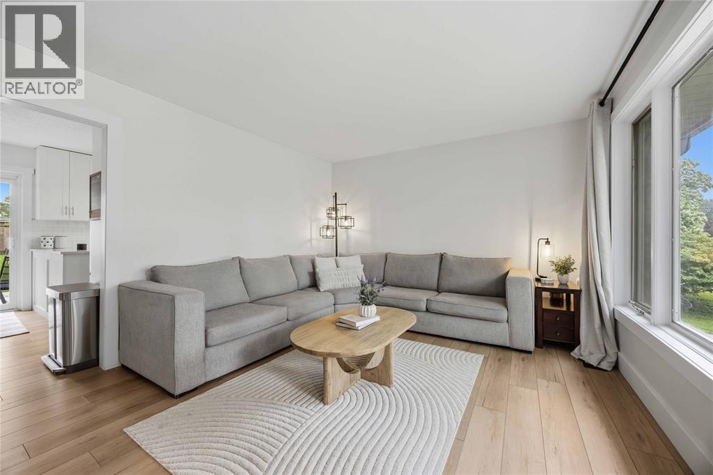 26 Arthur Street, Lambton Shores, Ontario  N0N 1J0 - Photo 6 - 26014952