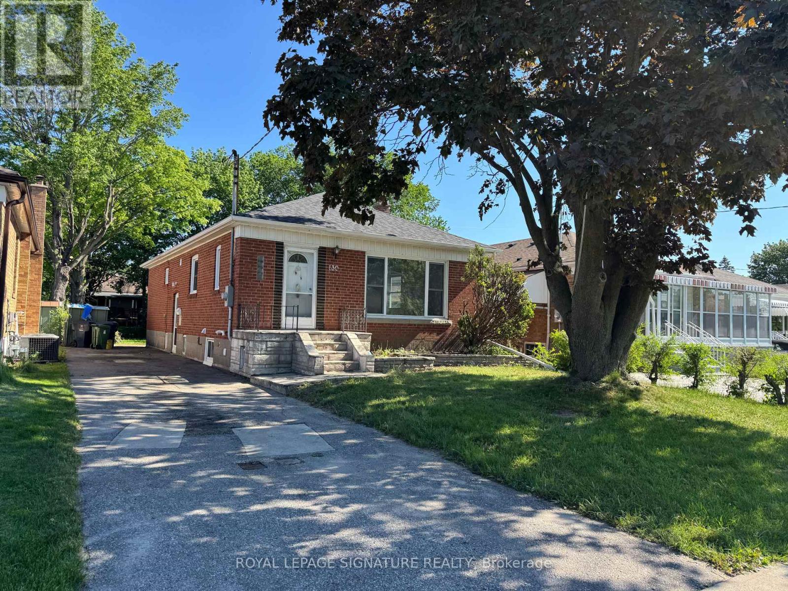MAIN FL - 130 BUDEA CRESCENT, Toronto, Ontario