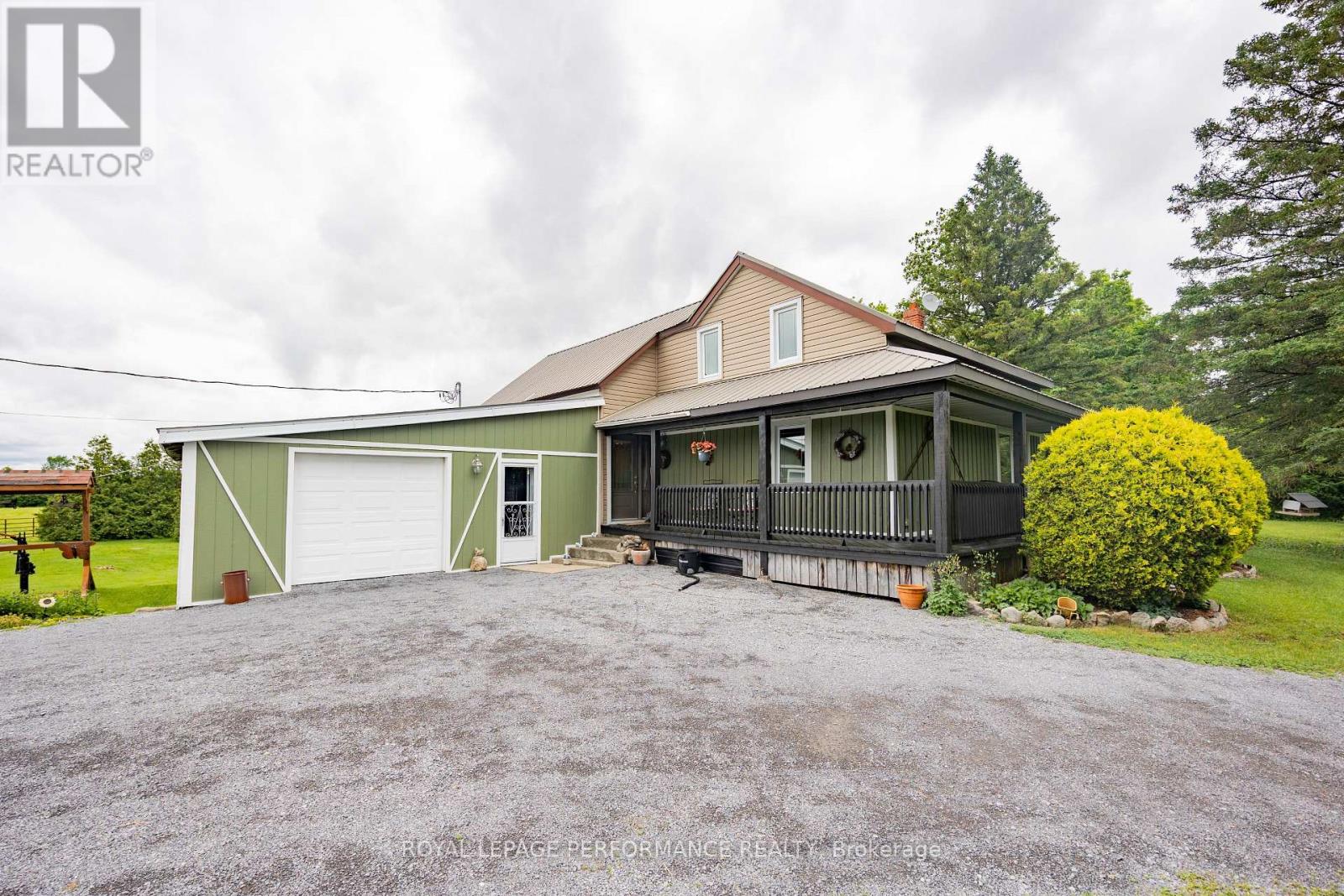 20195 Kenyon Conc Rd 1 Road, North Glengarry, Ontario K0C 1A0 - Photo 1 - X13479586