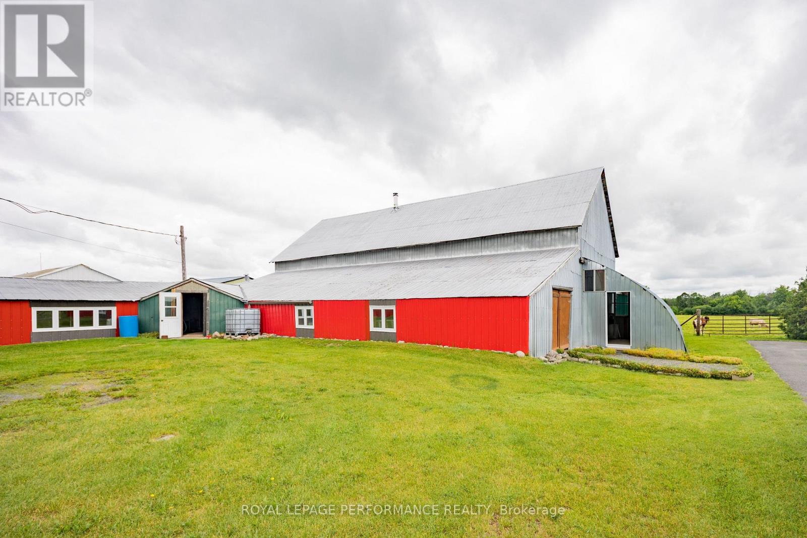 20195 Kenyon Conc Rd 1 Road, North Glengarry, Ontario K0C 1A0 - Photo 13 - X13479586