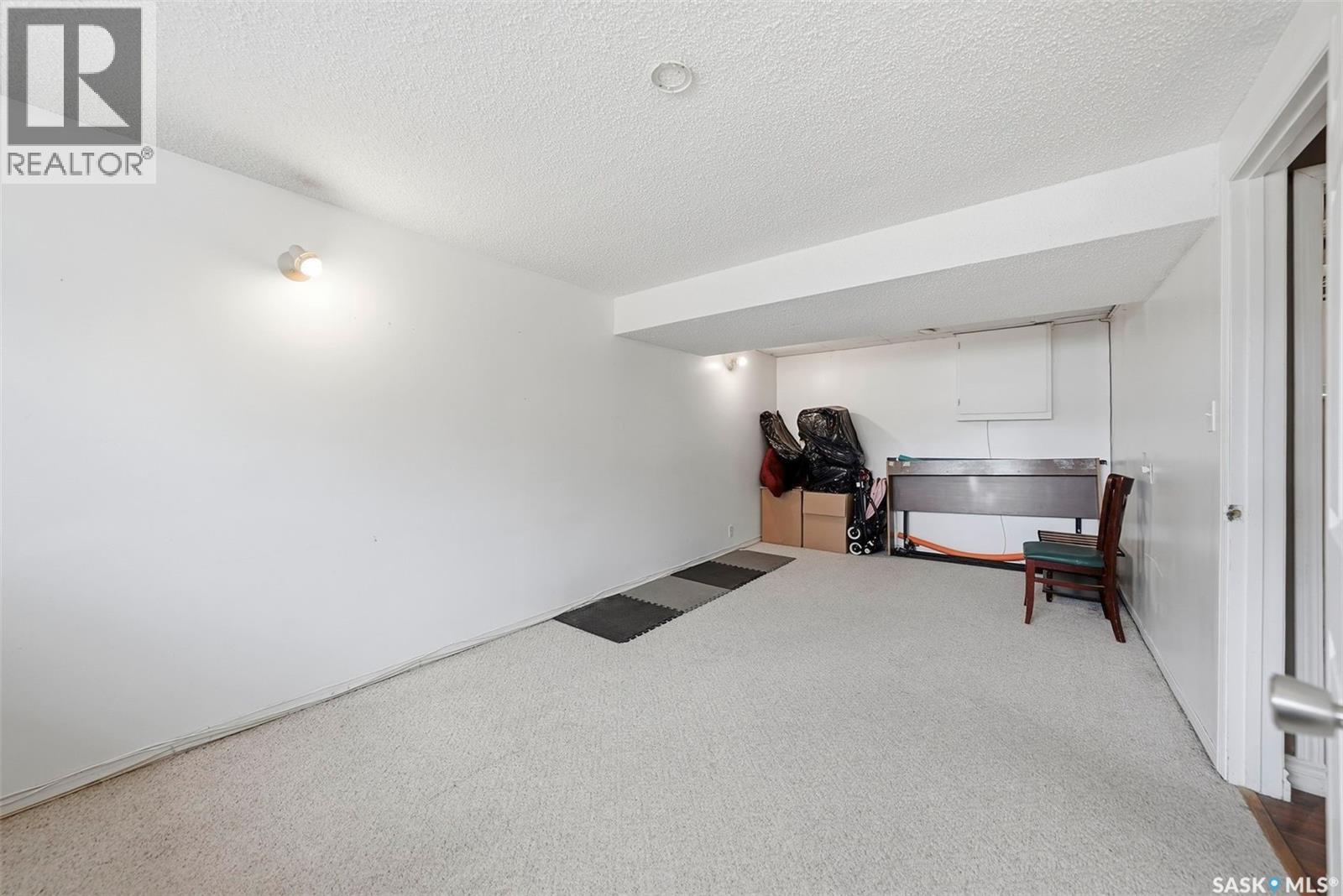 526 Mckercher Drive, Saskatoon, Saskatchewan  S7H 3W6 - Photo 16 - SK040404