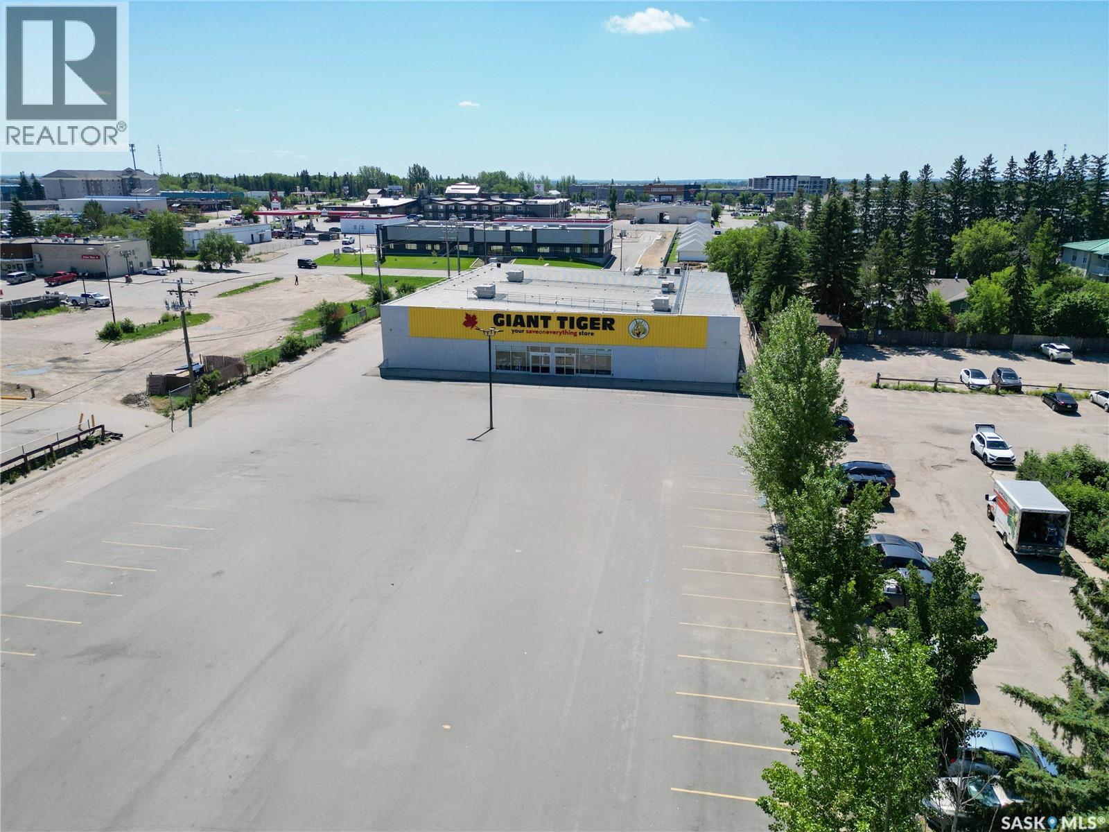 267 32nd Street W, Prince Albert, Saskatchewan  S6V 5Z2 - Photo 10 - SK040398