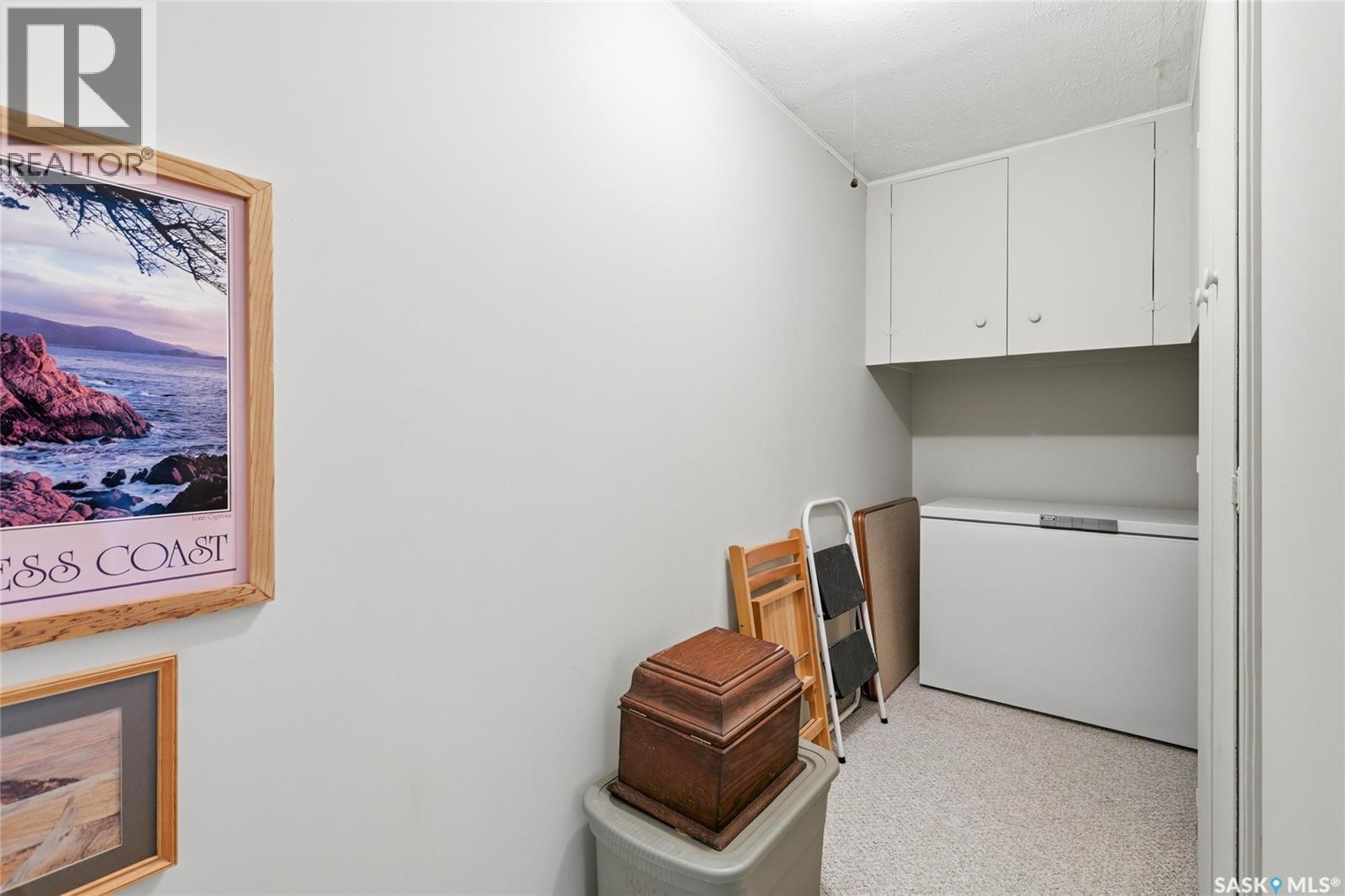 133 Ellison Crescent, Regina, Saskatchewan  S4R 4V6 - Photo 29 - SK040377