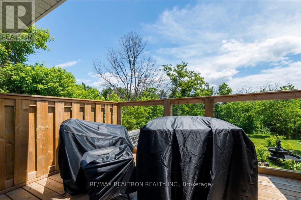 4261 Huronia Road, Orillia, Ontario  L3V 0G8 - Photo 14 - S13479718