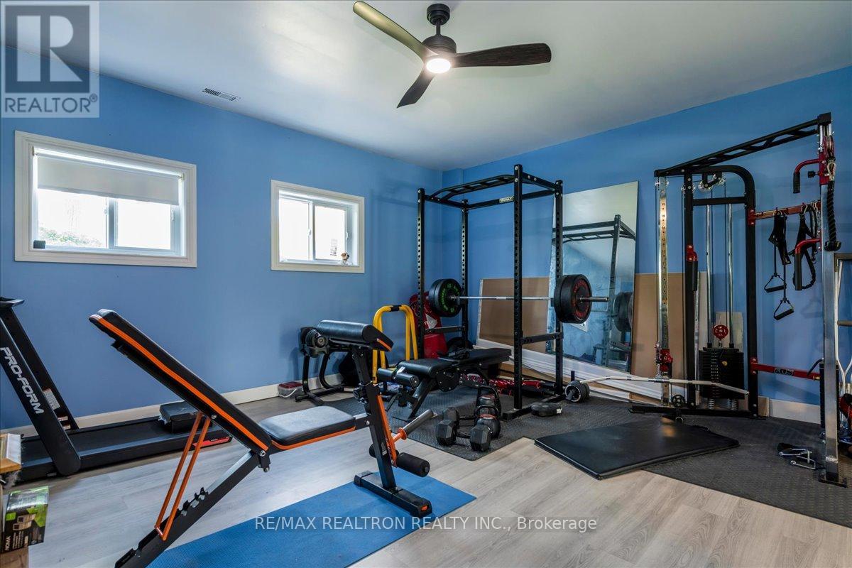 4261 Huronia Road, Orillia, Ontario  L3V 0G8 - Photo 22 - S13479718