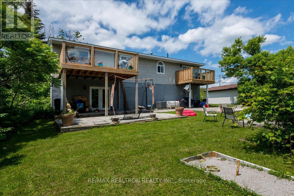 4261 Huronia Road, Orillia, Ontario  L3V 0G8 - Photo 30 - S13479718