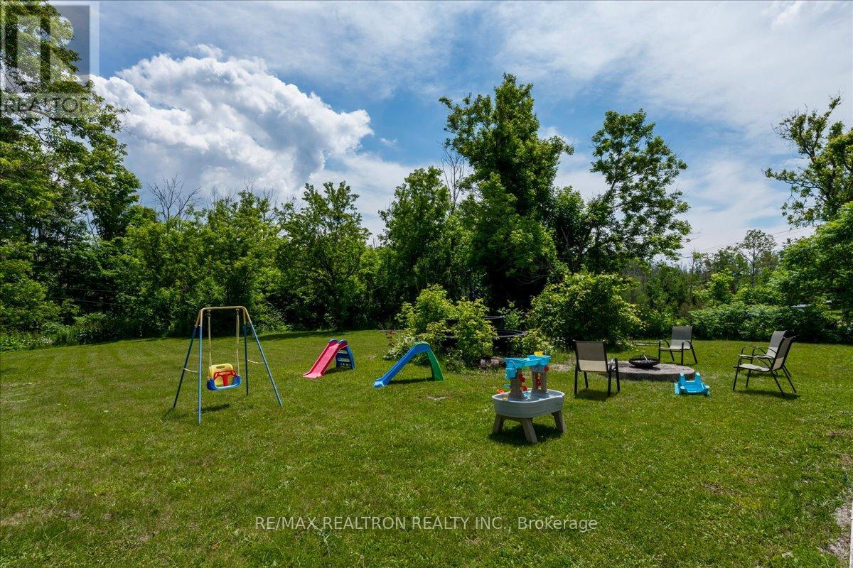 4261 Huronia Road, Orillia, Ontario  L3V 0G8 - Photo 31 - S13479718