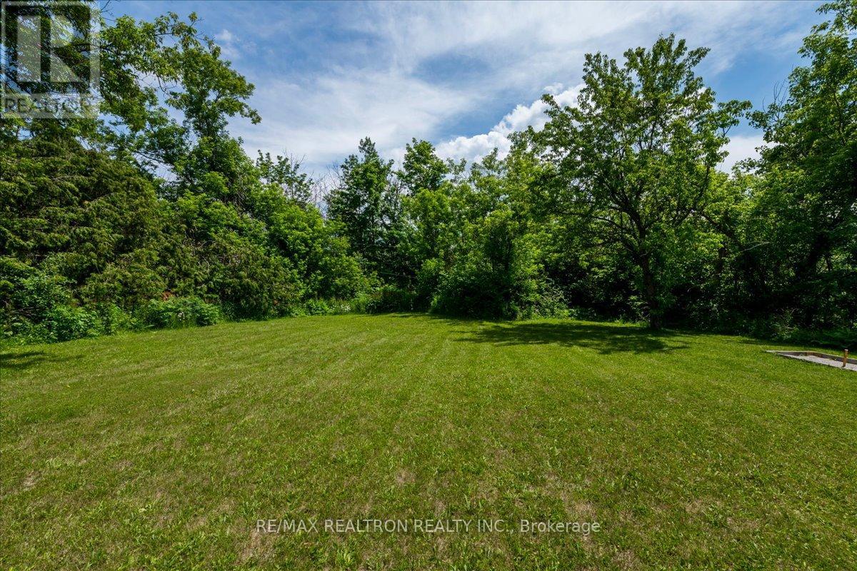 4261 Huronia Road, Orillia, Ontario  L3V 0G8 - Photo 32 - S13479718