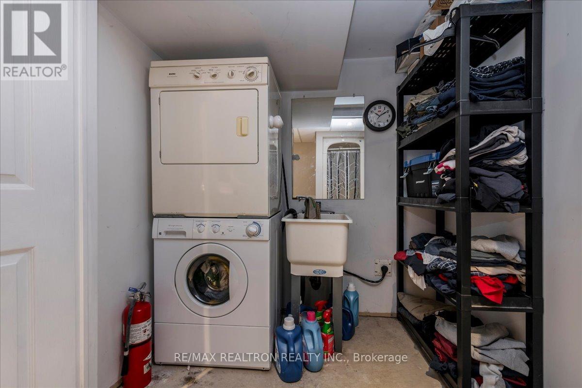 4 Templeton Drive, Clearview, Ontario  L0M 1N0 - Photo 27 - S13479754
