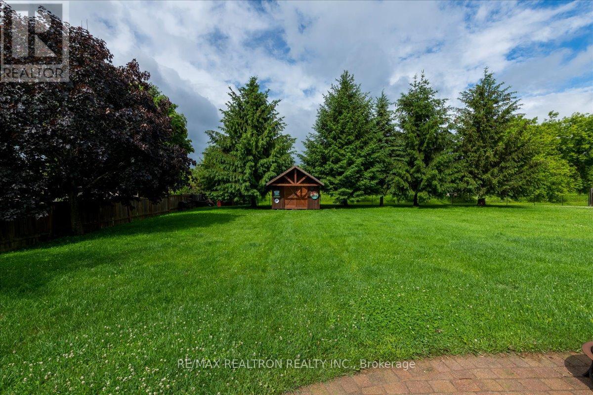 4 Templeton Drive, Clearview, Ontario  L0M 1N0 - Photo 34 - S13479754