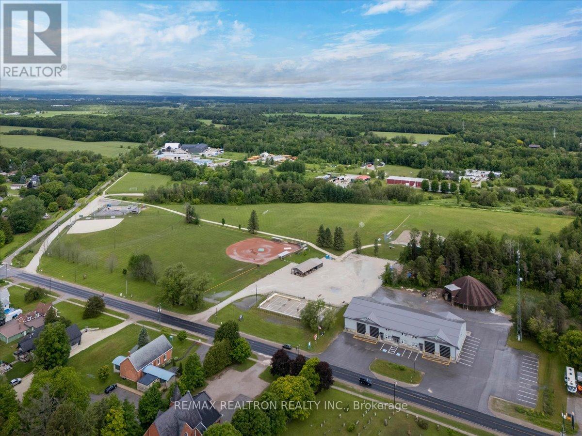 4 Templeton Drive, Clearview, Ontario  L0M 1N0 - Photo 37 - S13479754