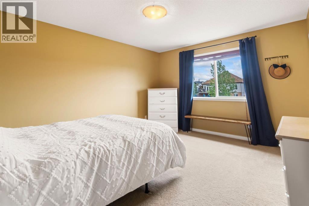 303 Railway Point Se, Langdon, Alberta  T0J 1X1 - Photo 13 - A2320725