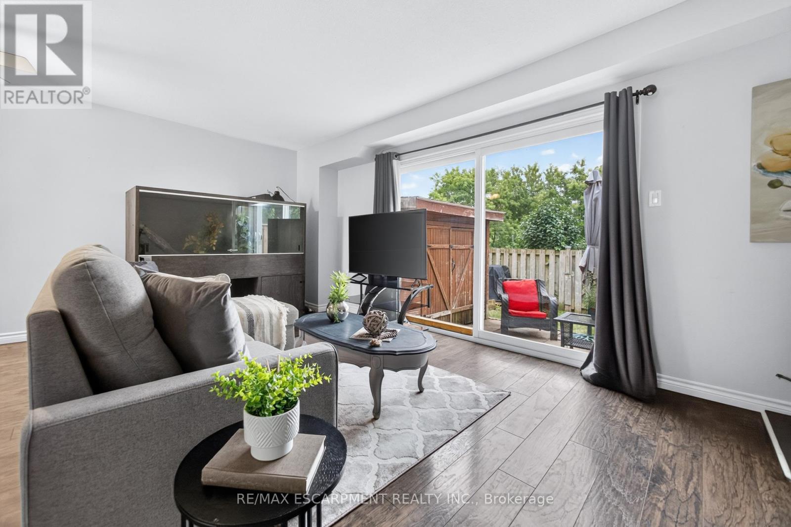 647 Woodward Avenue, Milton, Ontario  L9T 3K4 - Photo 12 - W13479566