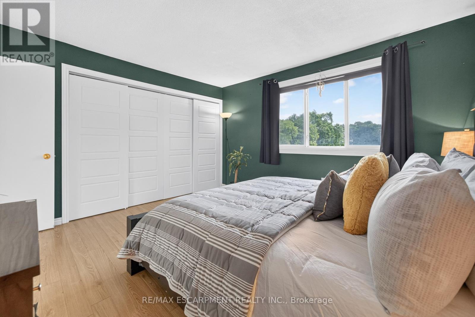 647 Woodward Avenue, Milton, Ontario  L9T 3K4 - Photo 28 - W13479566