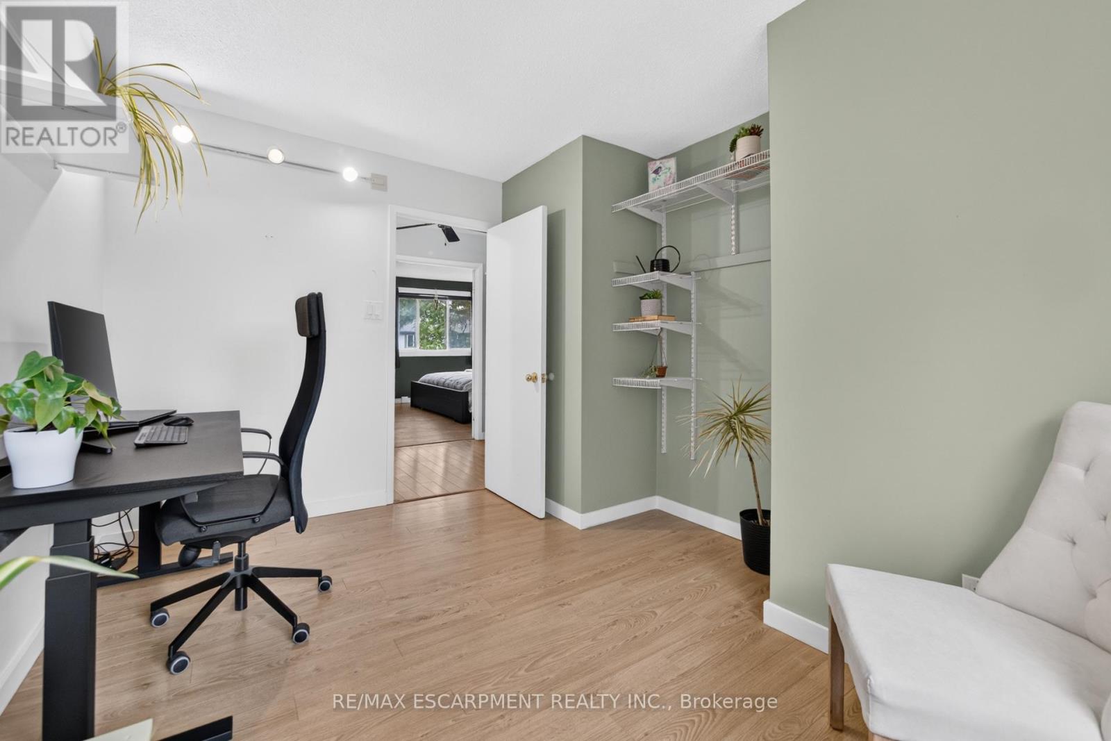 647 Woodward Avenue, Milton, Ontario  L9T 3K4 - Photo 32 - W13479566