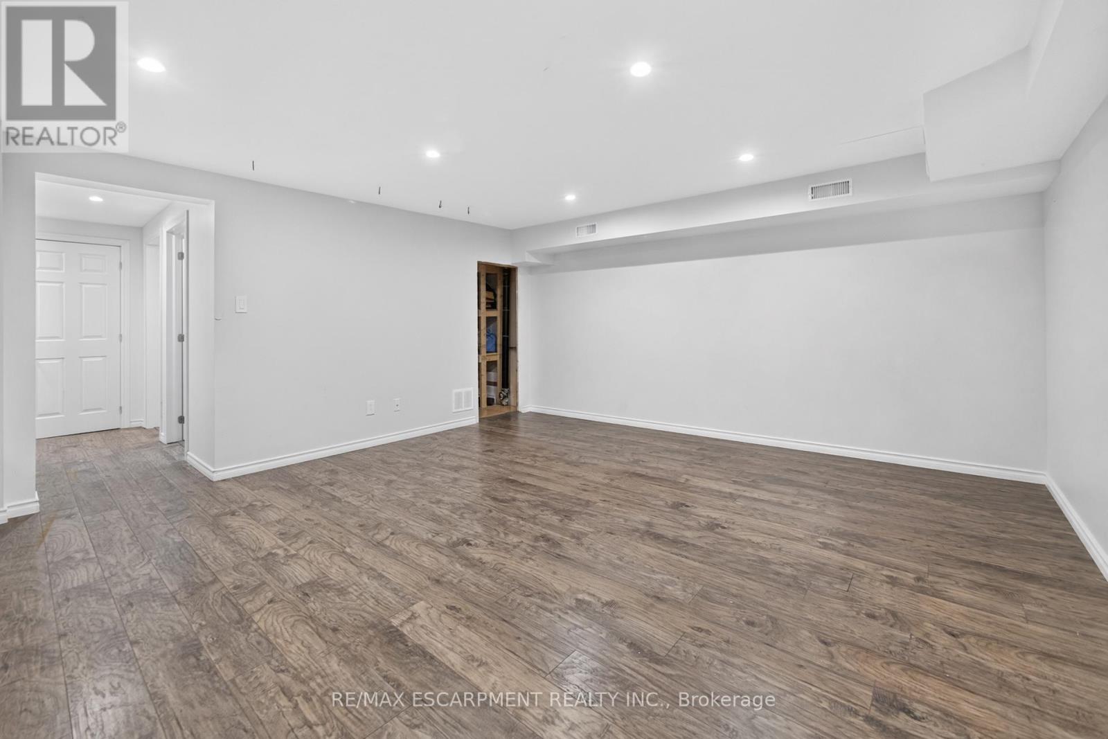 647 Woodward Avenue, Milton, Ontario  L9T 3K4 - Photo 38 - W13479566