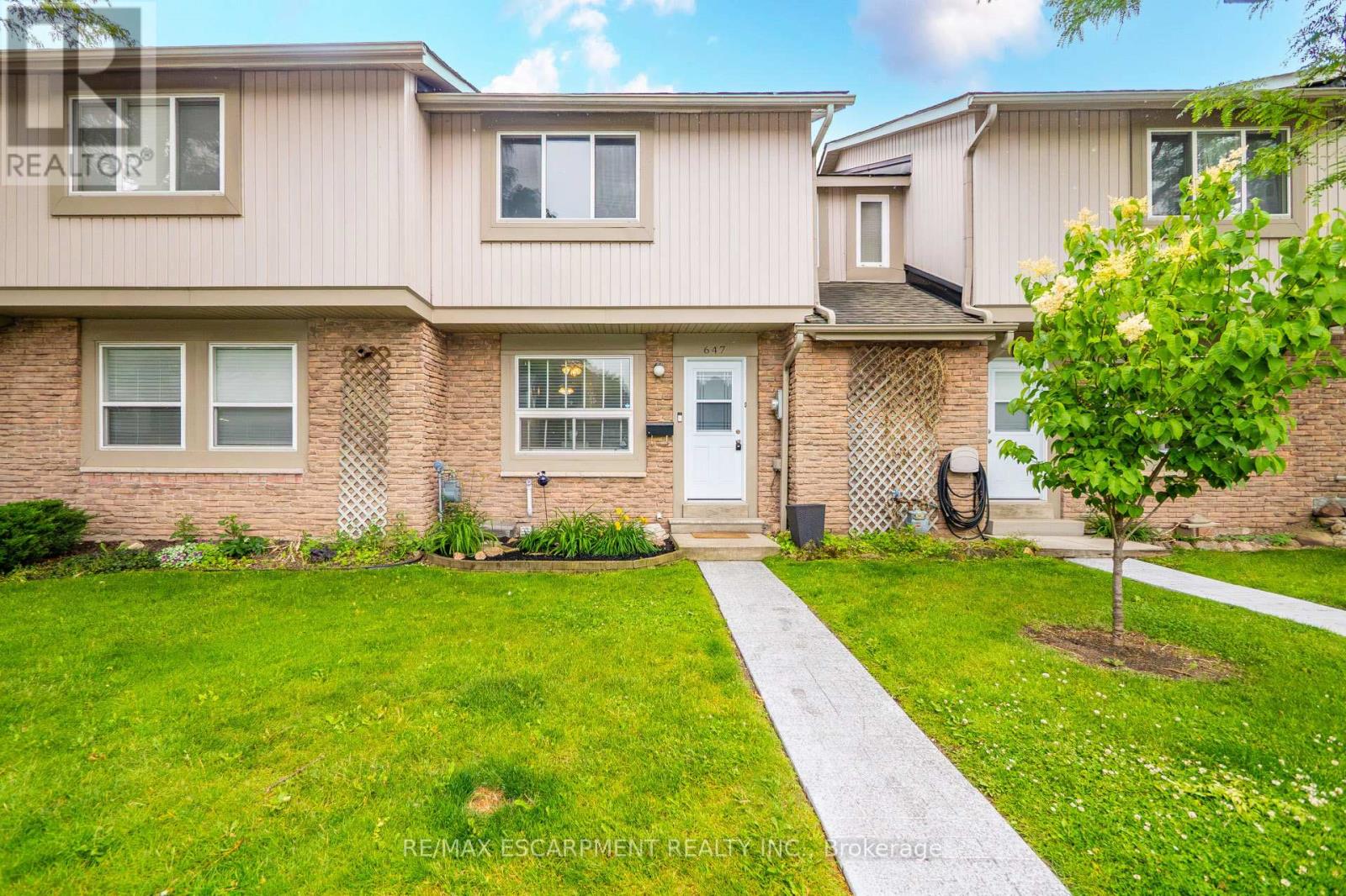 647 Woodward Avenue, Milton, Ontario  L9T 3K4 - Photo 4 - W13479566
