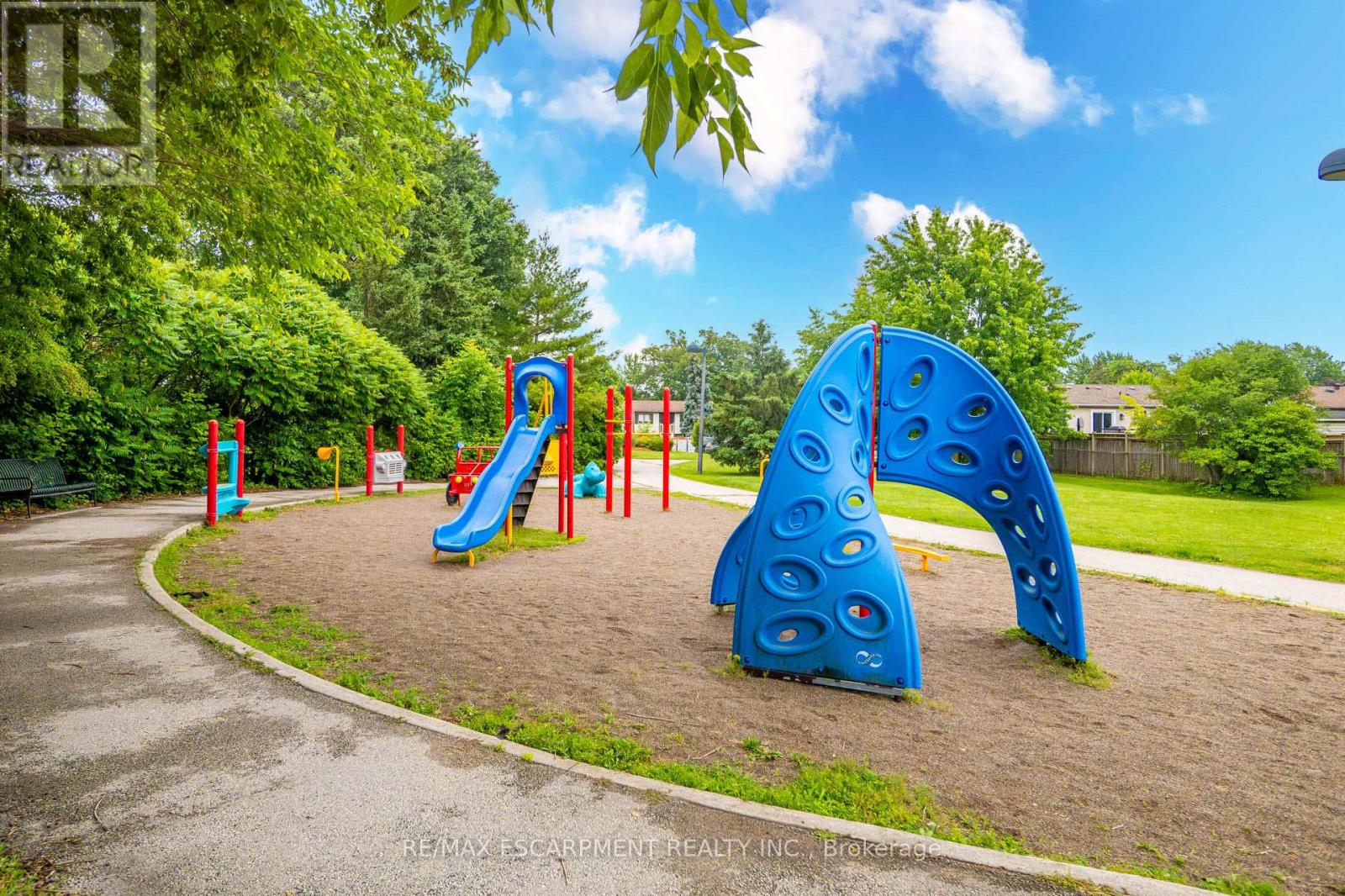 647 Woodward Avenue, Milton, Ontario  L9T 3K4 - Photo 49 - W13479566