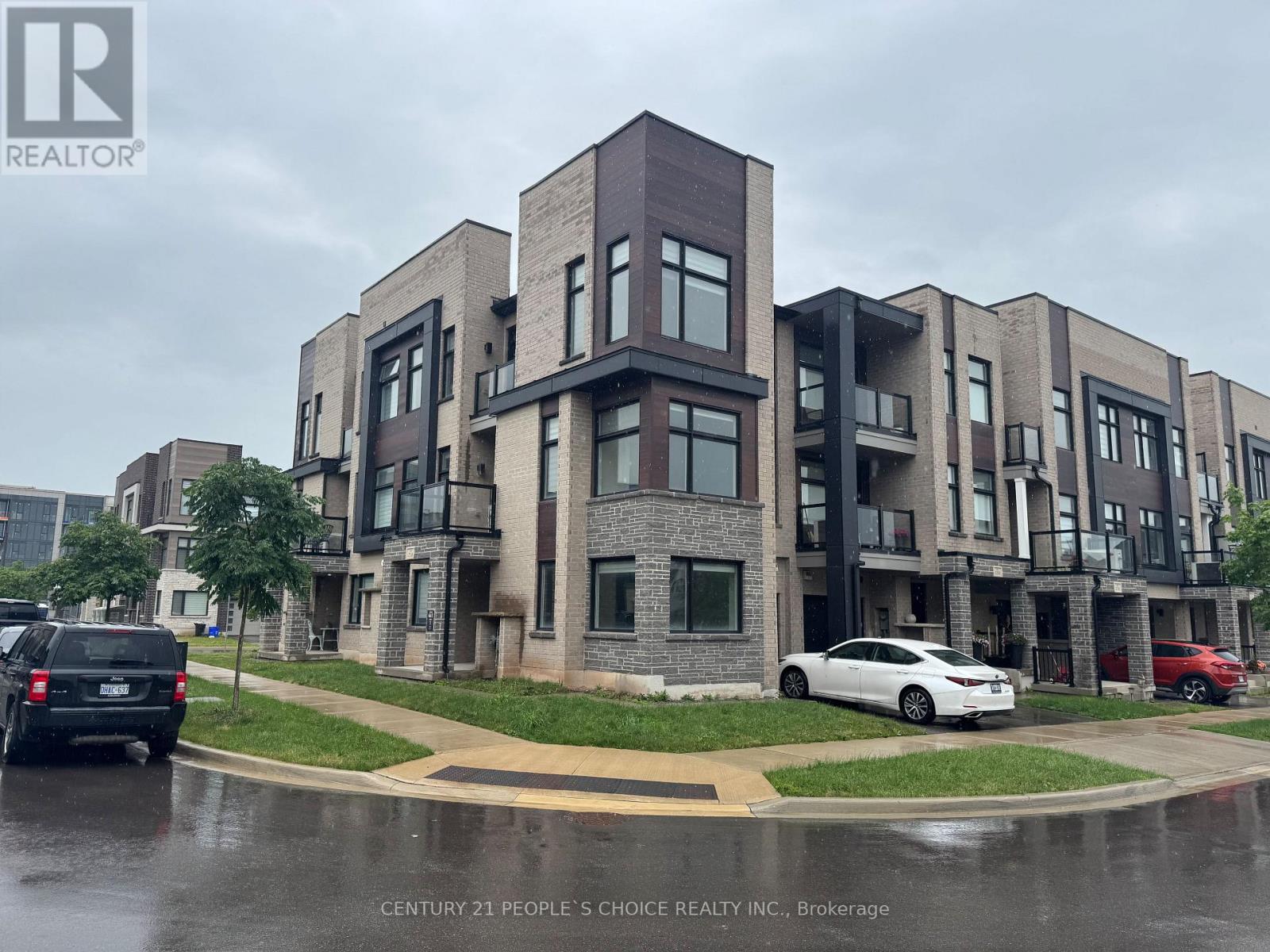 2518 Littlefield Crescent, Oakville, Ontario  L6M 4G3 - Photo 2 - W13479572