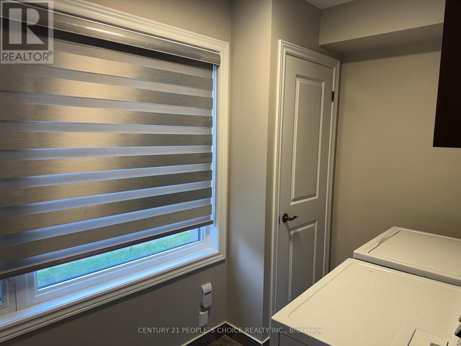 2518 Littlefield Crescent, Oakville, Ontario  L6M 4G3 - Photo 7 - W13479572