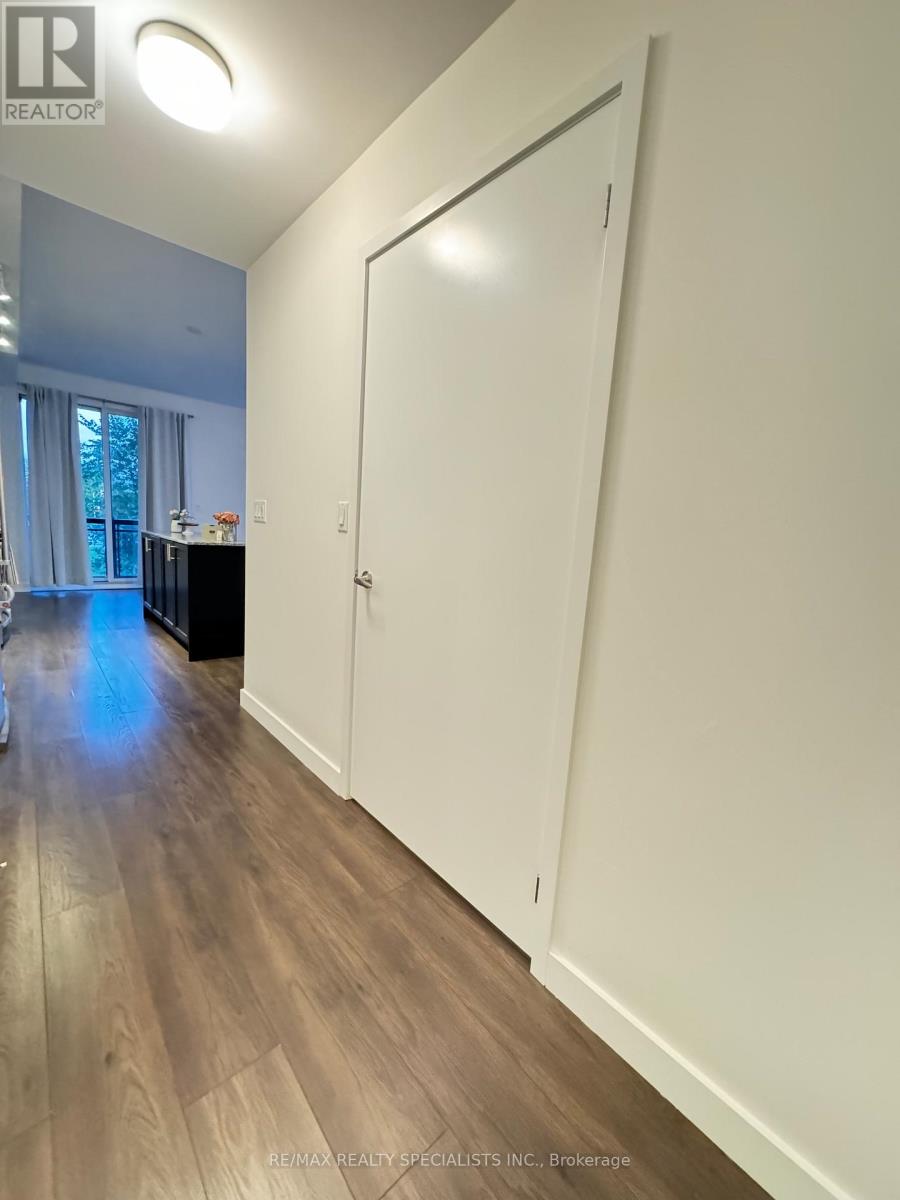 214 - 150 Sabina Drive, Oakville, Ontario L6H 0W3 - Photo 17 - W13479650
