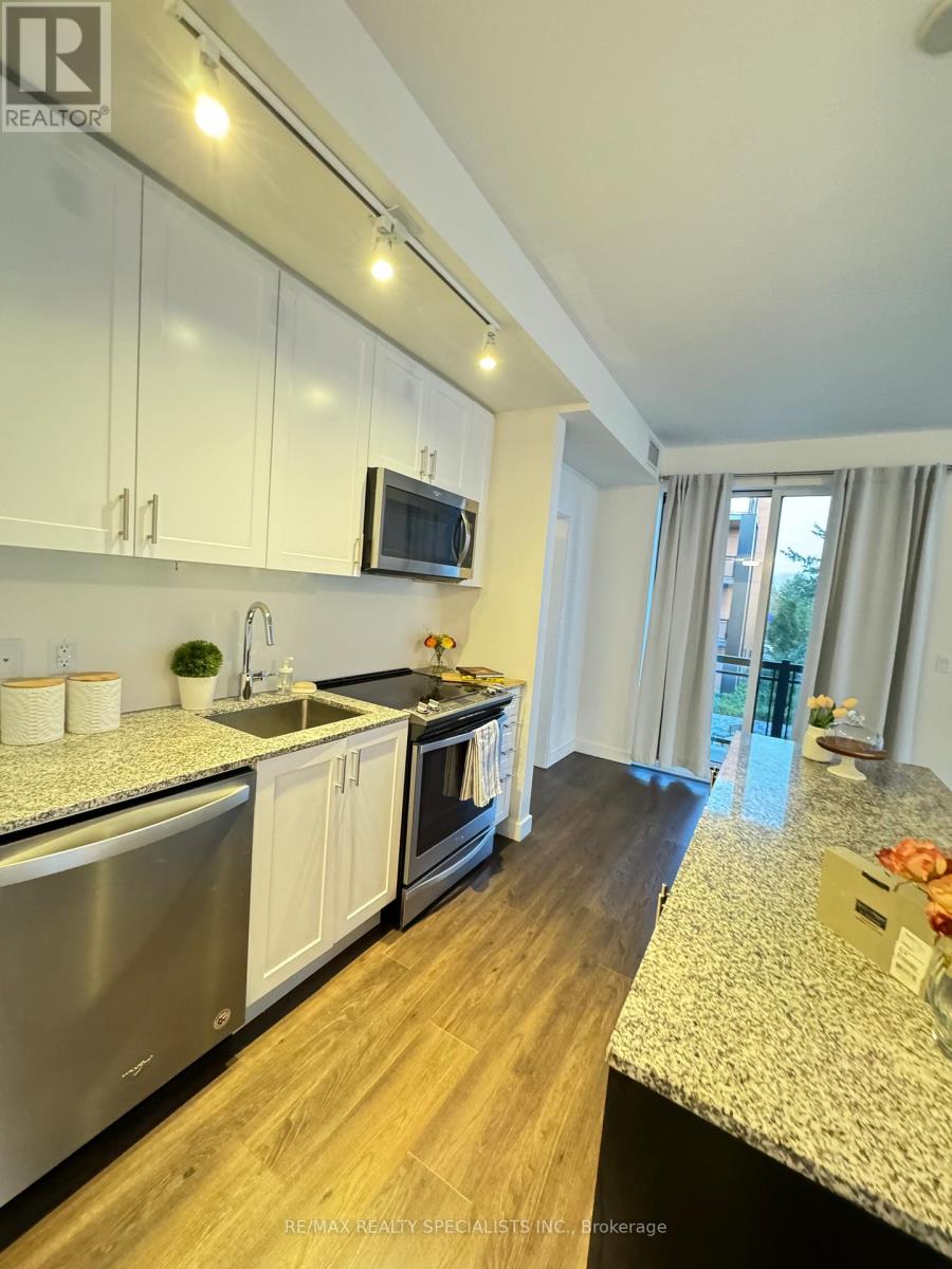 214 - 150 Sabina Drive, Oakville, Ontario L6H 0W3 - Photo 7 - W13479650