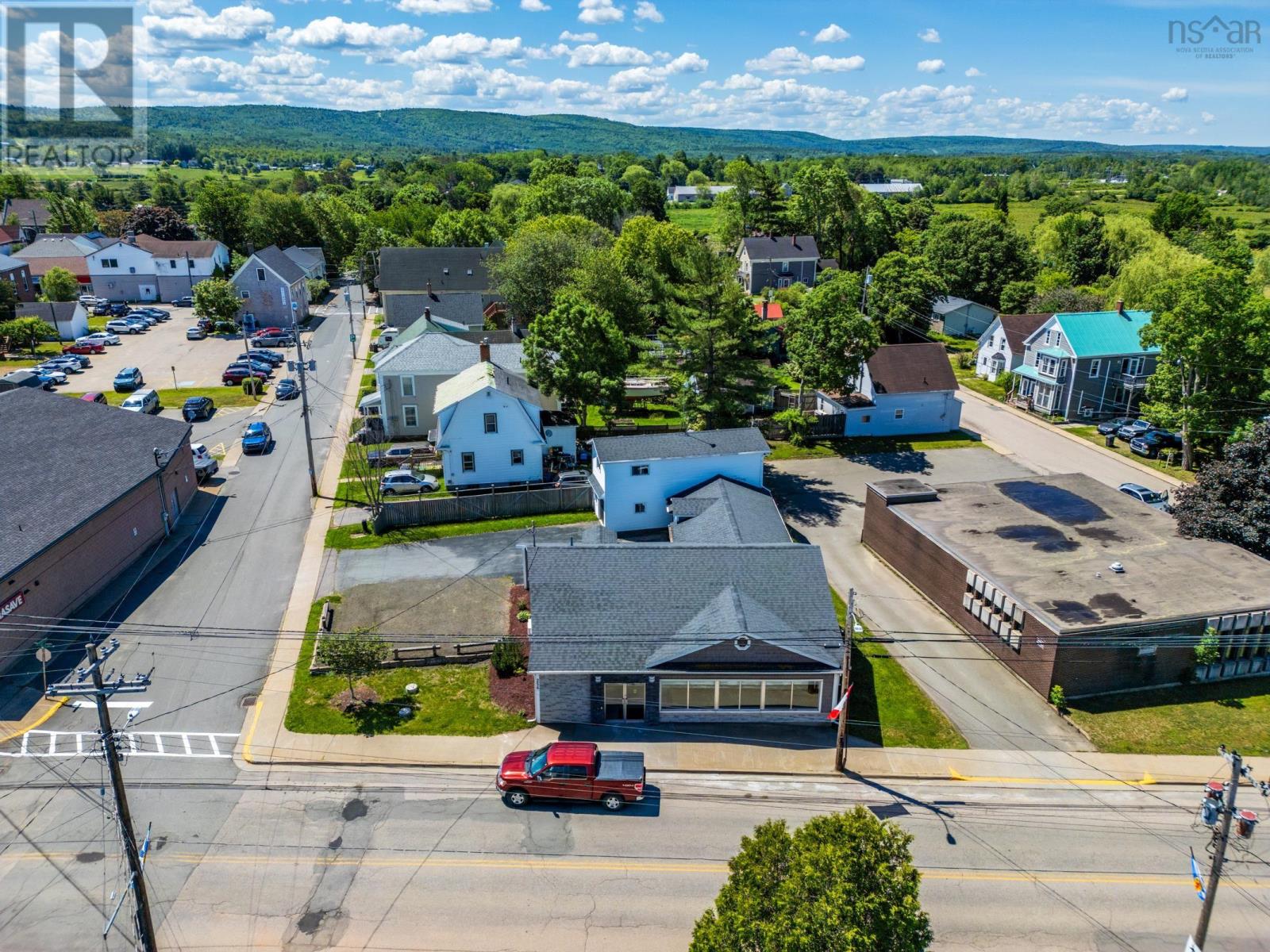 256 Granville Street, Bridgetown, Nova Scotia  B0S 1C0 - Photo 2 - 202615386