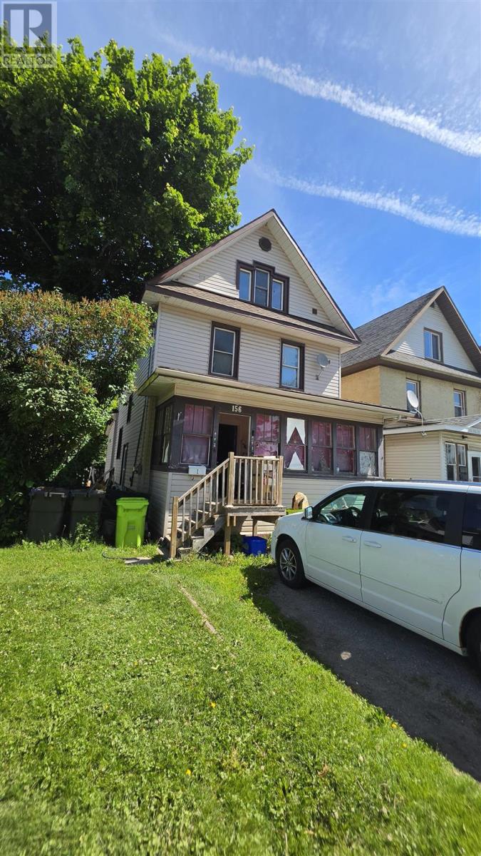 156 Central Park Ave, Sault Ste. Marie, Ontario  P6A 1K6 - Photo 3 - SM260292