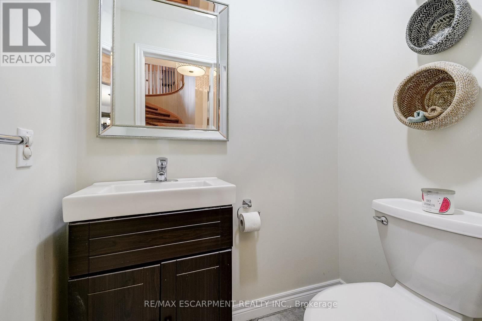 20 Derbyshire Street, Hamilton, Ontario  L9G 4X9 - Photo 24 - X13479588