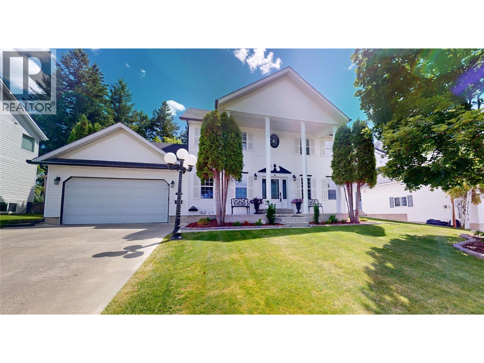 3109 6th Street S, Cranbrook, British Columbia  V1C 6K1 - Photo 1 - 10392406