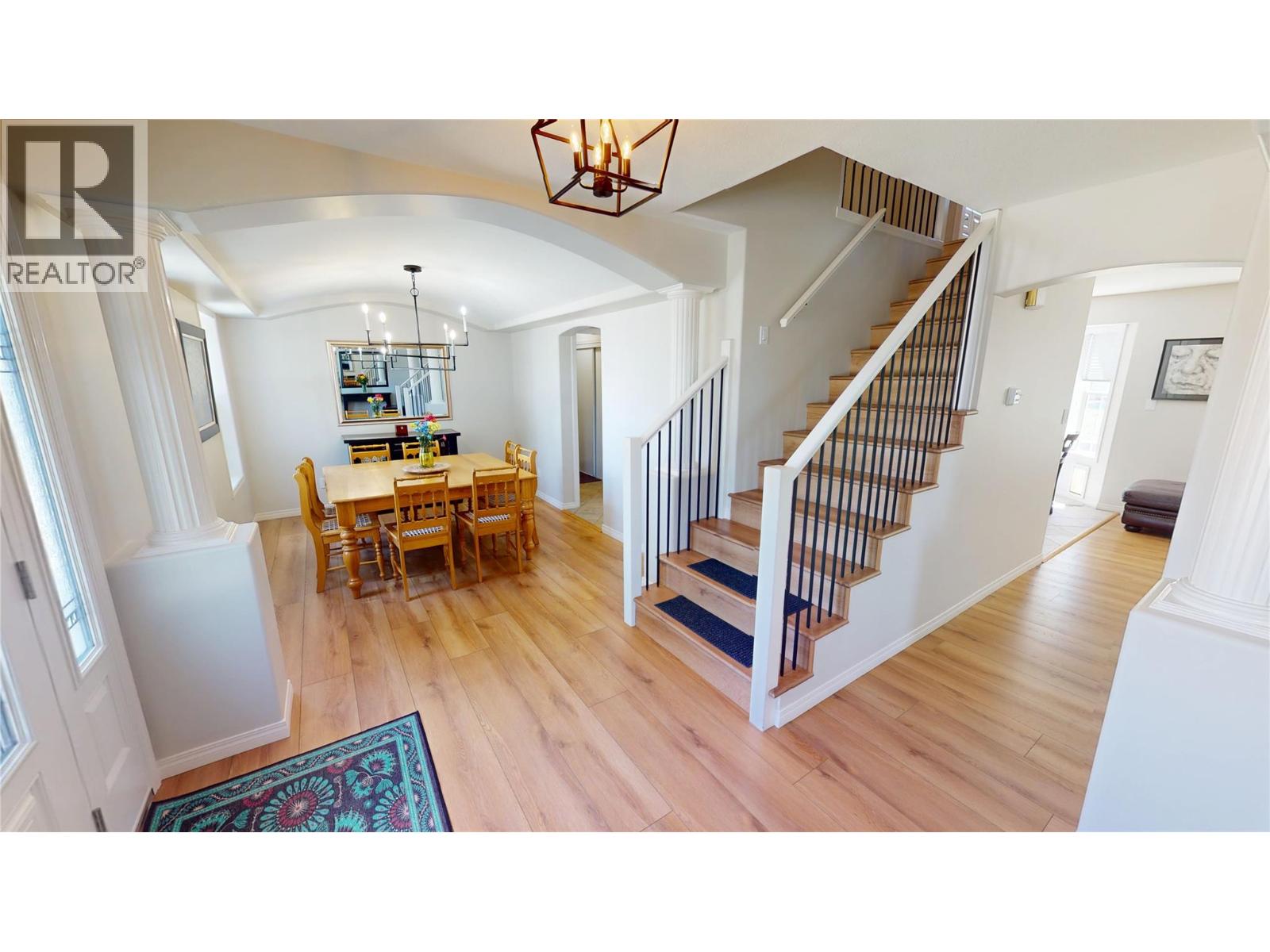 3109 6th Street S, Cranbrook, British Columbia  V1C 6K1 - Photo 4 - 10392406
