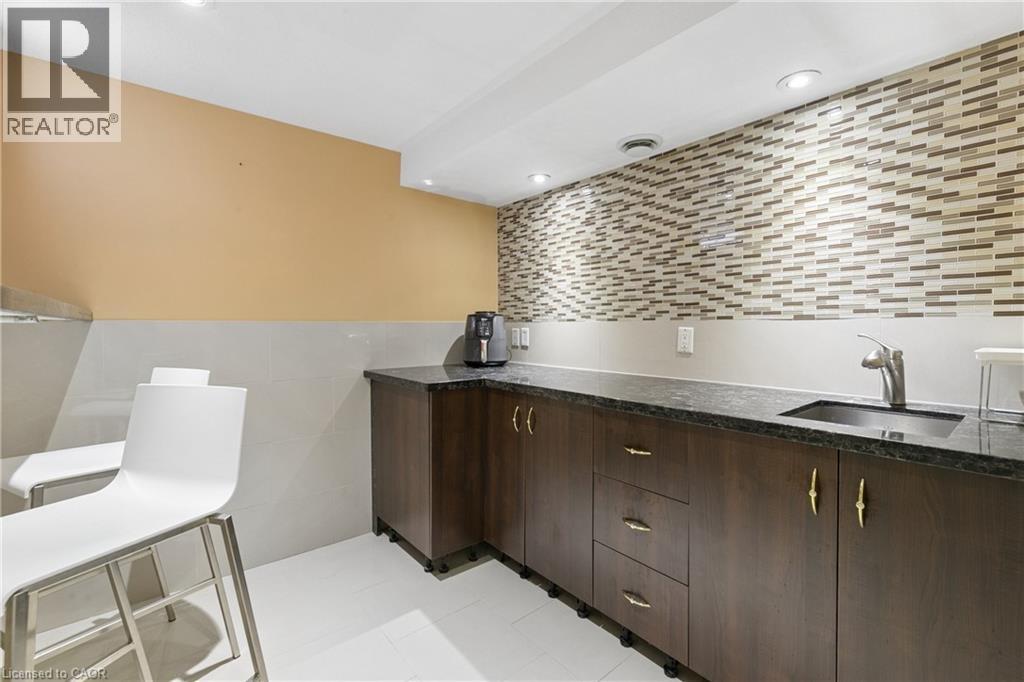 19 King Street E Unit# B, Kitchener, Ontario N2G 2K4 - Photo 13 - 40842034