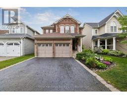 59 BAYBERRY COURT, Whitby, Ontario
