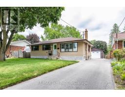 571 FINUCANE STREET, Oshawa, Ontario