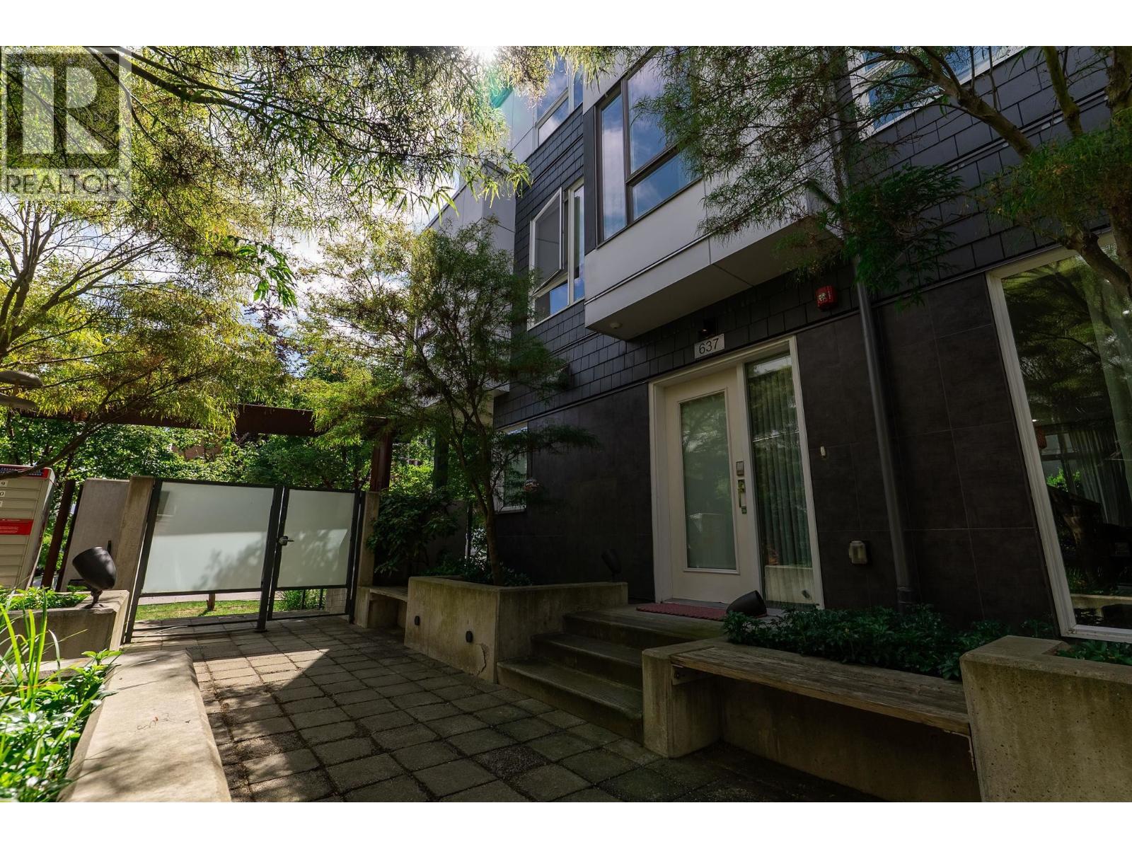637 Victoria Drive, Vancouver, British Columbia  V5L 0C3 - Photo 36 - R3138500